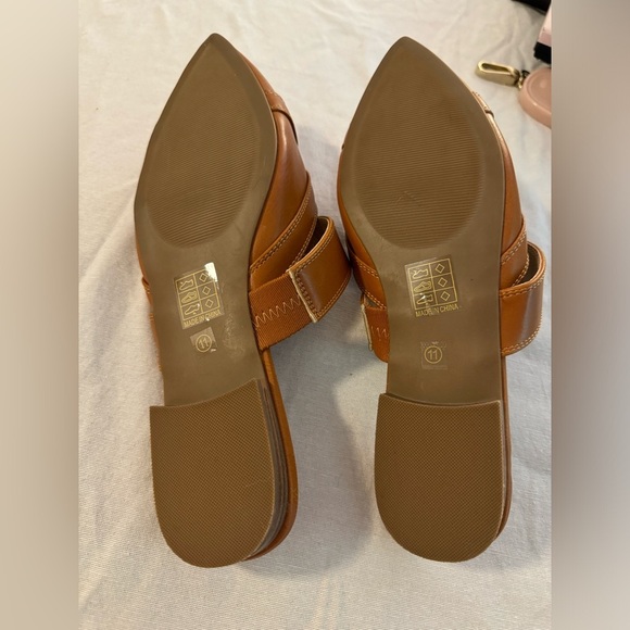 JOURNEE COLLECTION Women's Stasi Pointed Toe Mules NEW 11 - Picture 6 of 6